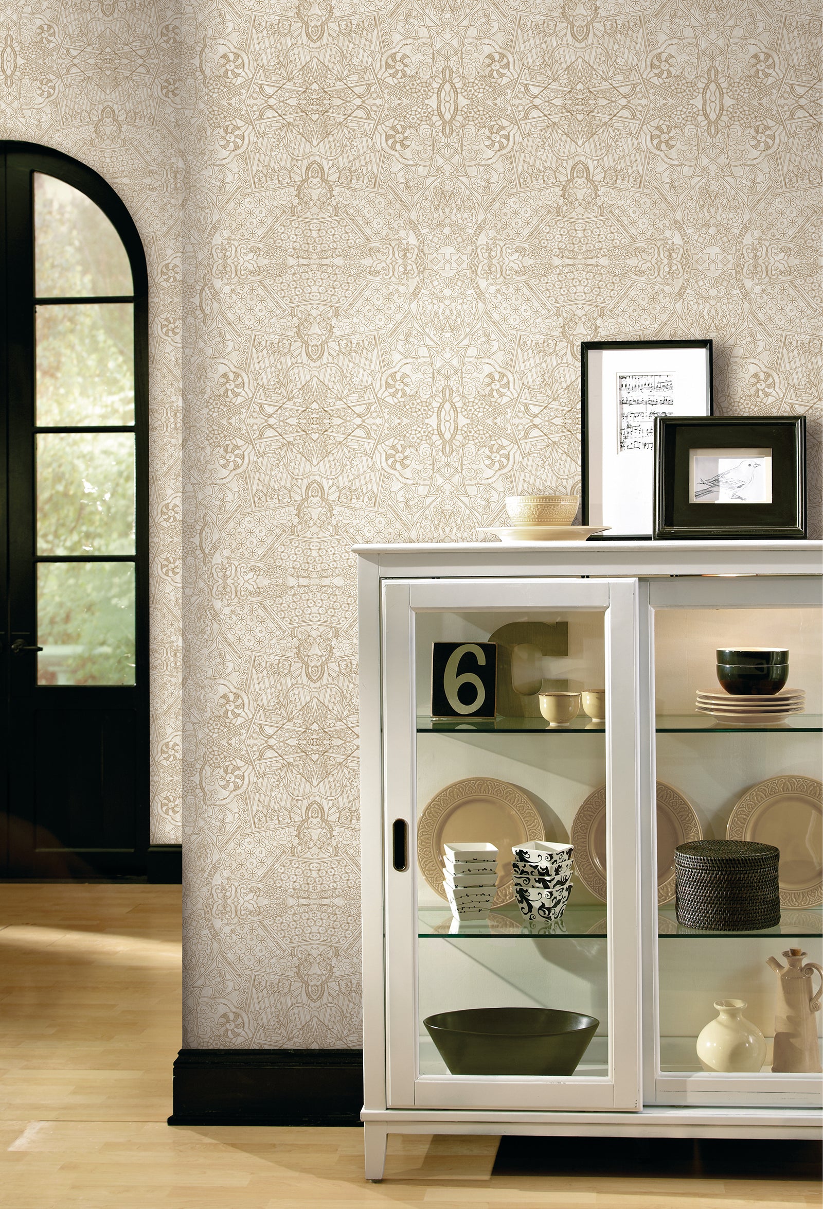 Jaw Dropping Deals on Designer Wallpapers and Wallcoverings